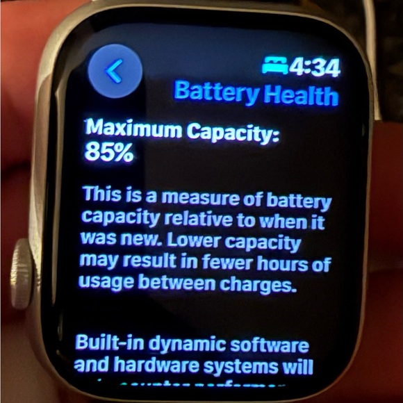 Apple Watch Series 8 [GPS, 45mm], space gray, great condition - Picture 7 of 7